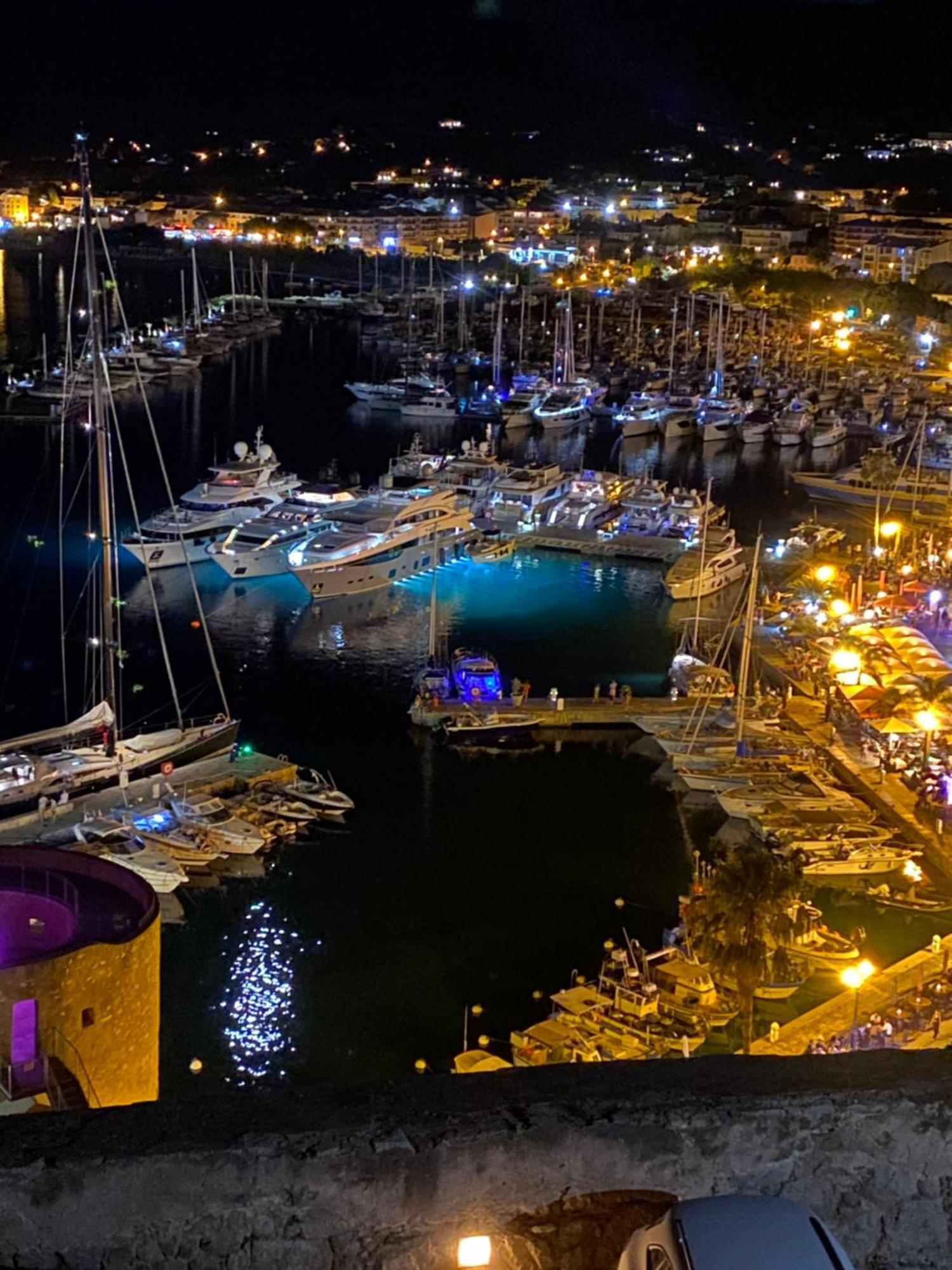 Apartament Coeur De Calvi Calvi  Zewnętrze zdjęcie
